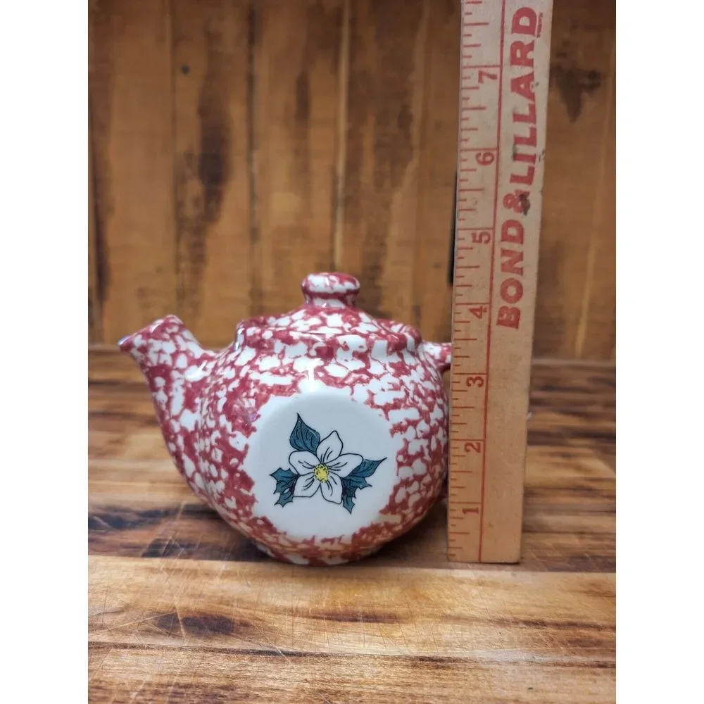 Roseville Rose Spongeware Pottery Workshops of Gerald Henn Mini Tea Pot‎